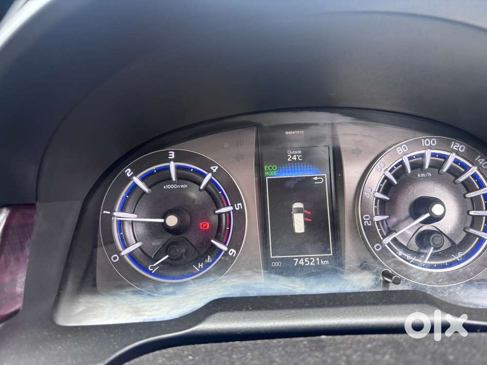 Toyota Innova Crysta 2016 Diesel Manual