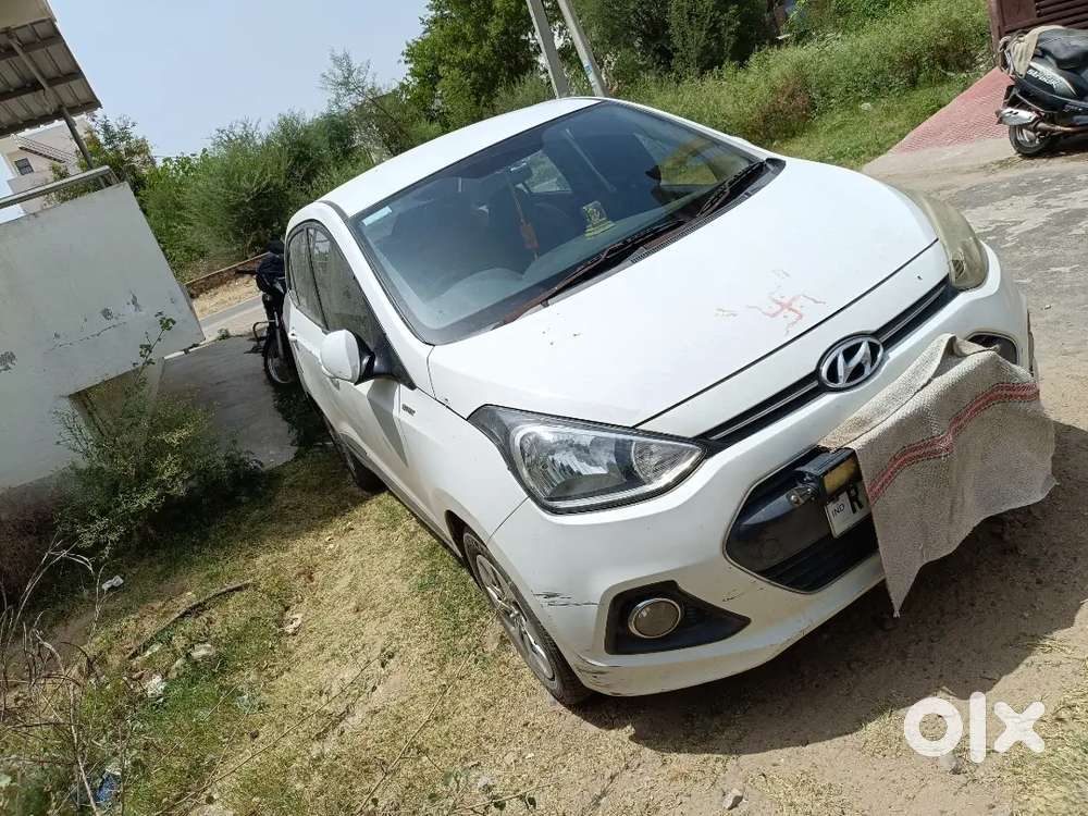 Xcent 2014 Good Condition Vehicle Insurance Valid 2027