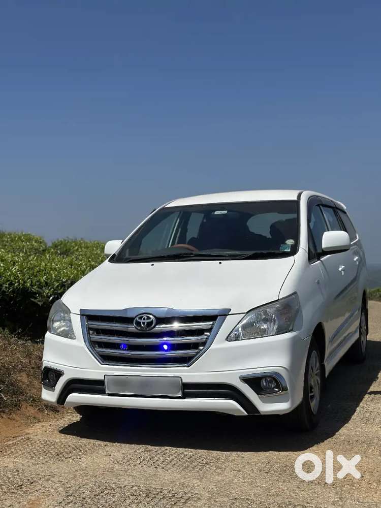 Toyota Innova 2012 Diesel 211000 Km Driven