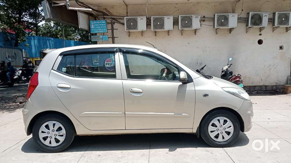 Hyundai I10 Sportz, 2013, Petrol