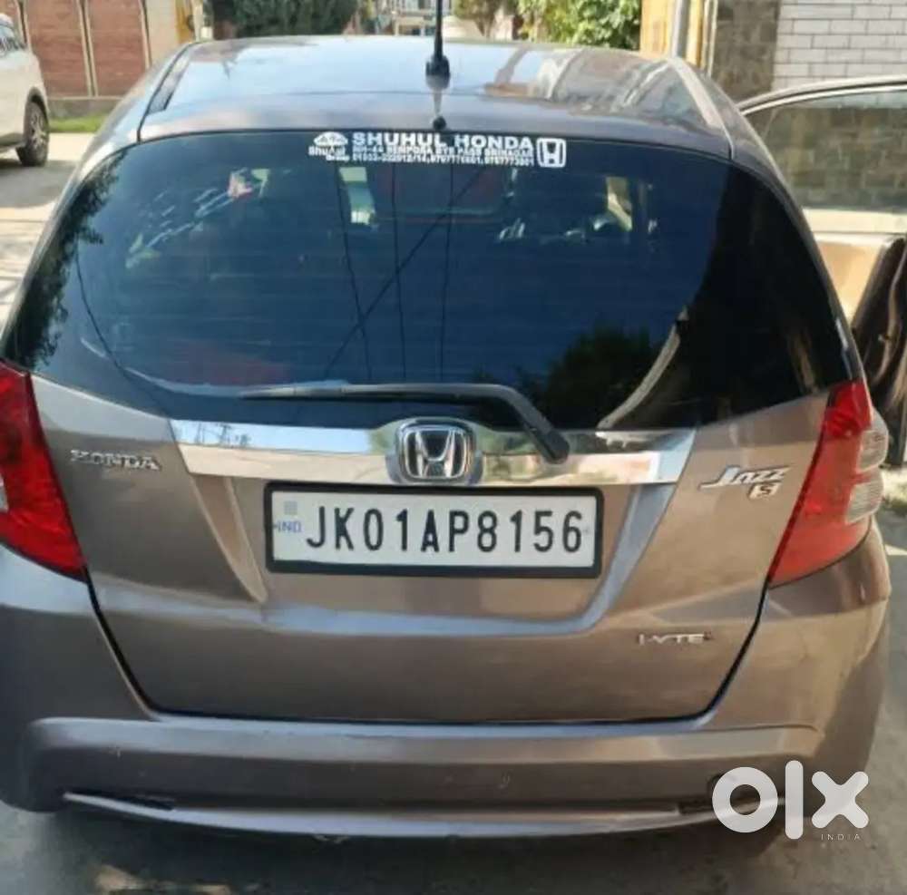 Honda Jazz 2012 Petrol 80000 Km Driven