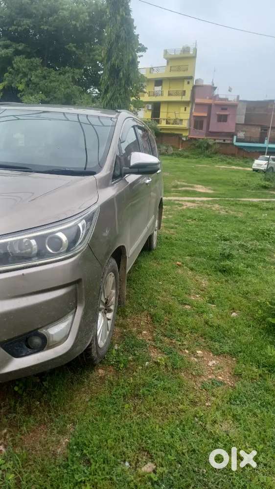 Toyota Innova Crysta 2018