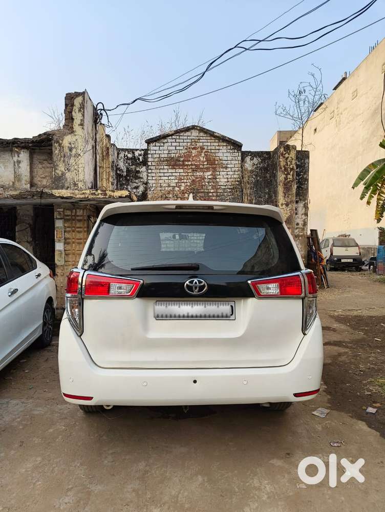 Toyota Innova Crysta 2.4 Gx Mt 8s, 2019, Diesel