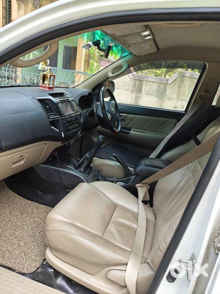 Toyota Fortuner 2.5 4x2 Mt Trd Sportivo, 2015, Diesel