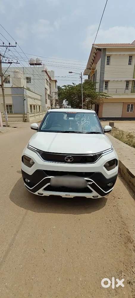 Tata Punch 2025 Petrol 5200 Km Driven