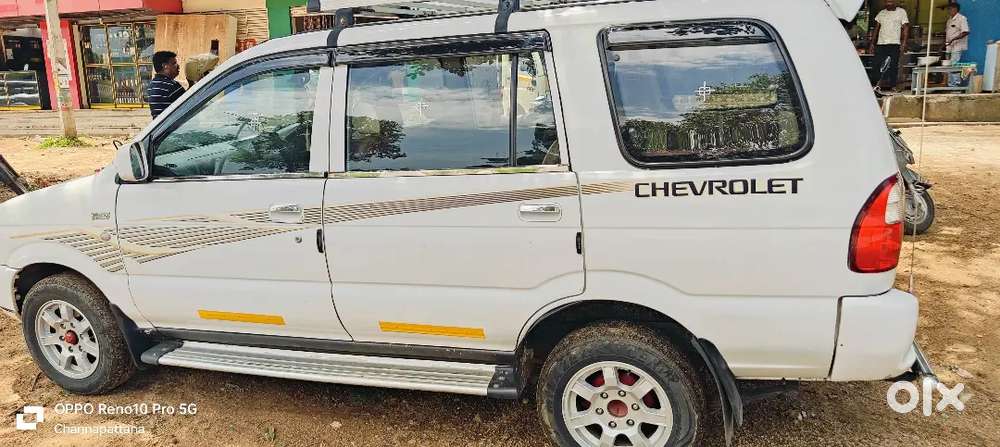 Chevrolet Tavera Ls 2015