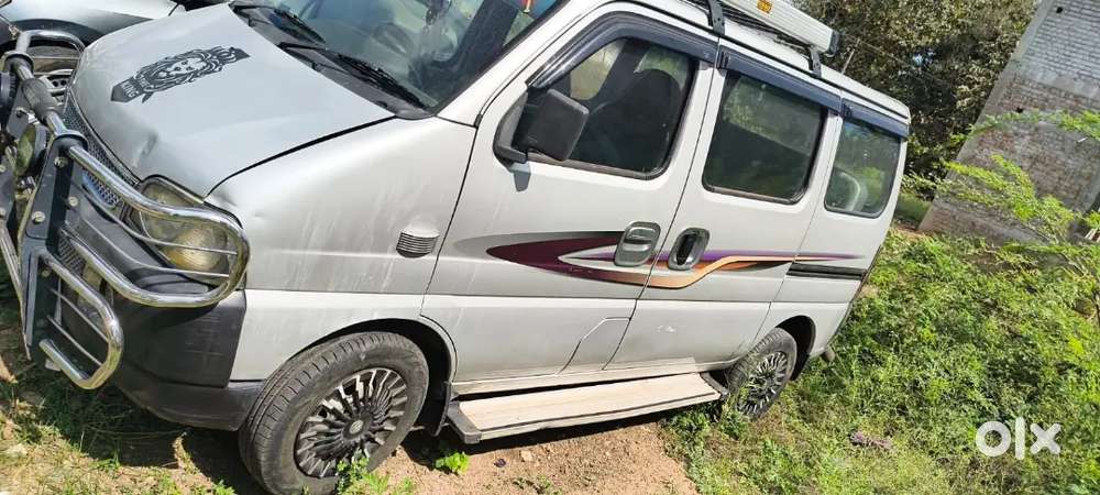 Maruti Suzuki Eeco 2011 Petrol 105000 Km Driven