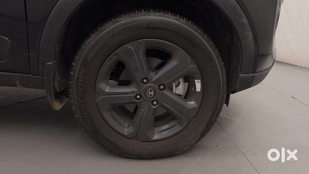 Tata Nexon 1.2 Revotron Xz Plus (l) Dark Edition, 2023, Petrol