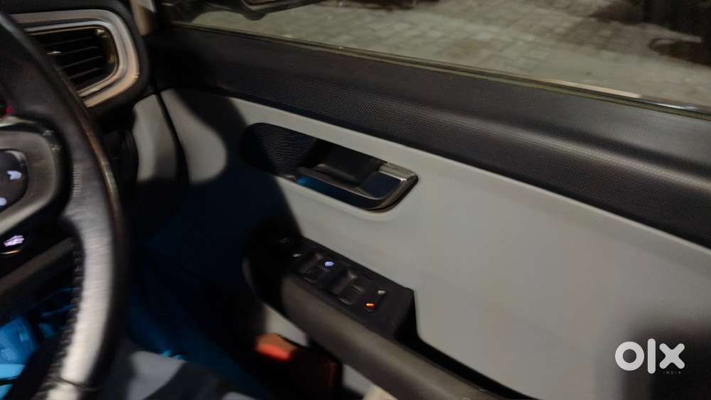 Tata Altroz 2020 Petrol Well Maintained