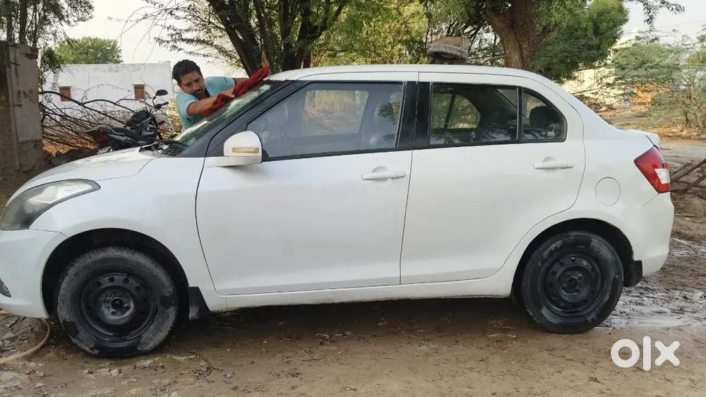 Maruti Dzire 2015 Lxi डीज़ल
