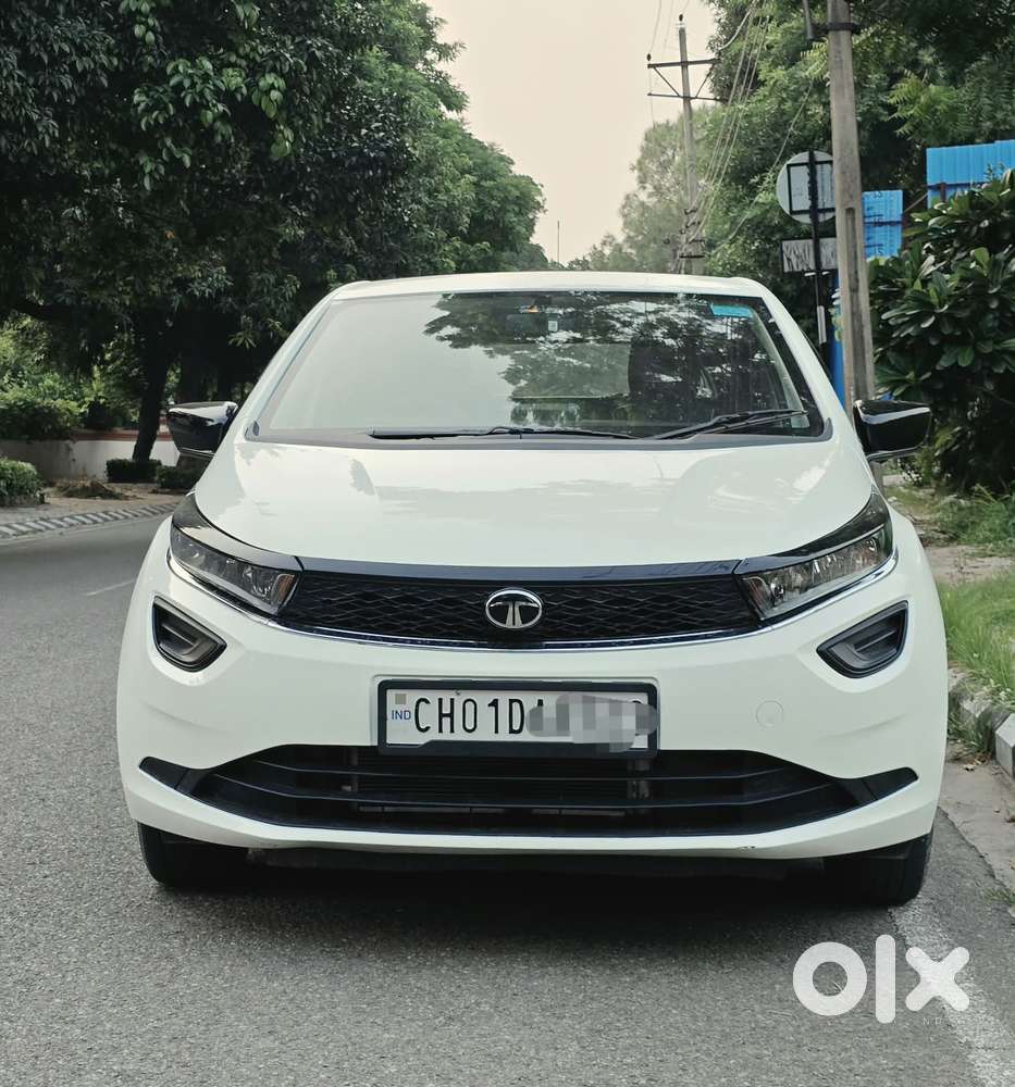 Tata Altroz Xm Plus Petrol, 2025, Petrol