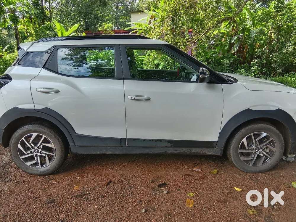 Mahindra Xuv 3xo Ax5 Pm At 2025
