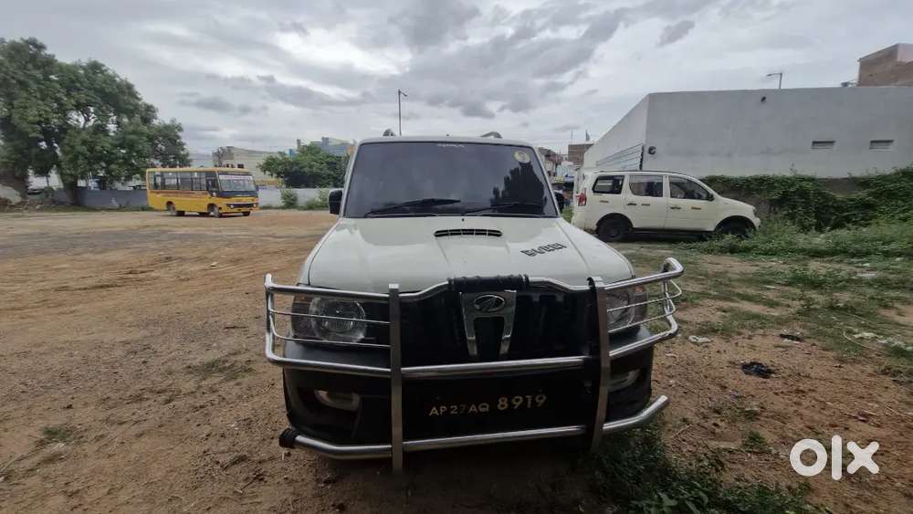 Mahindra Scorpio 2012 Diesel Manual