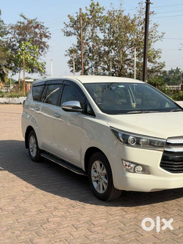 Toyota Innova Crysta 2.8 Z, 2017, Diesel