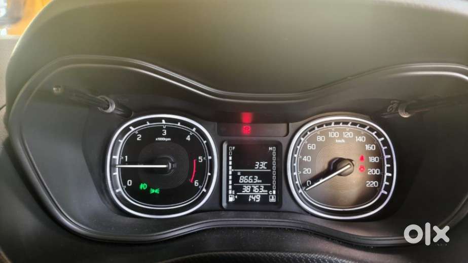 Maruti Suzuki Brezza Zdi Plus, 2017, Diesel