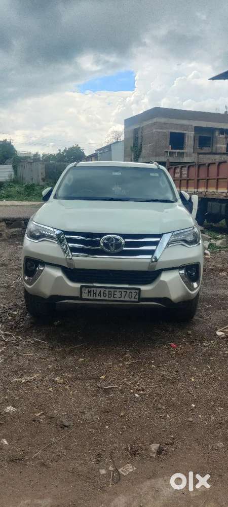 Toyota Fortuner 4&times;2 Manual 2017