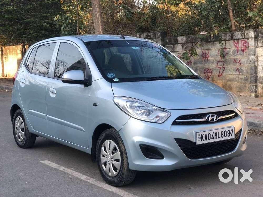 Hyundai I10 Sportz At, 2013, Petrol