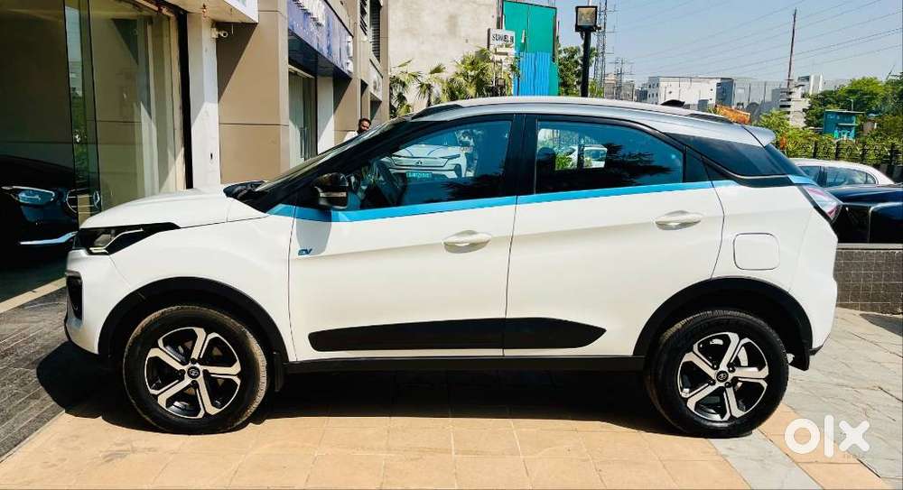 Tata Nexon Ev Xz Plus, 2022, Electric