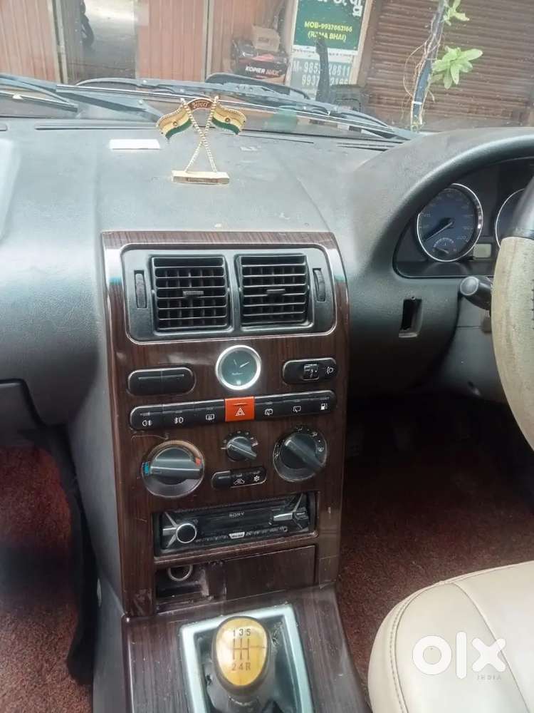 Tata Safari Dicor Ex 4x2 2011