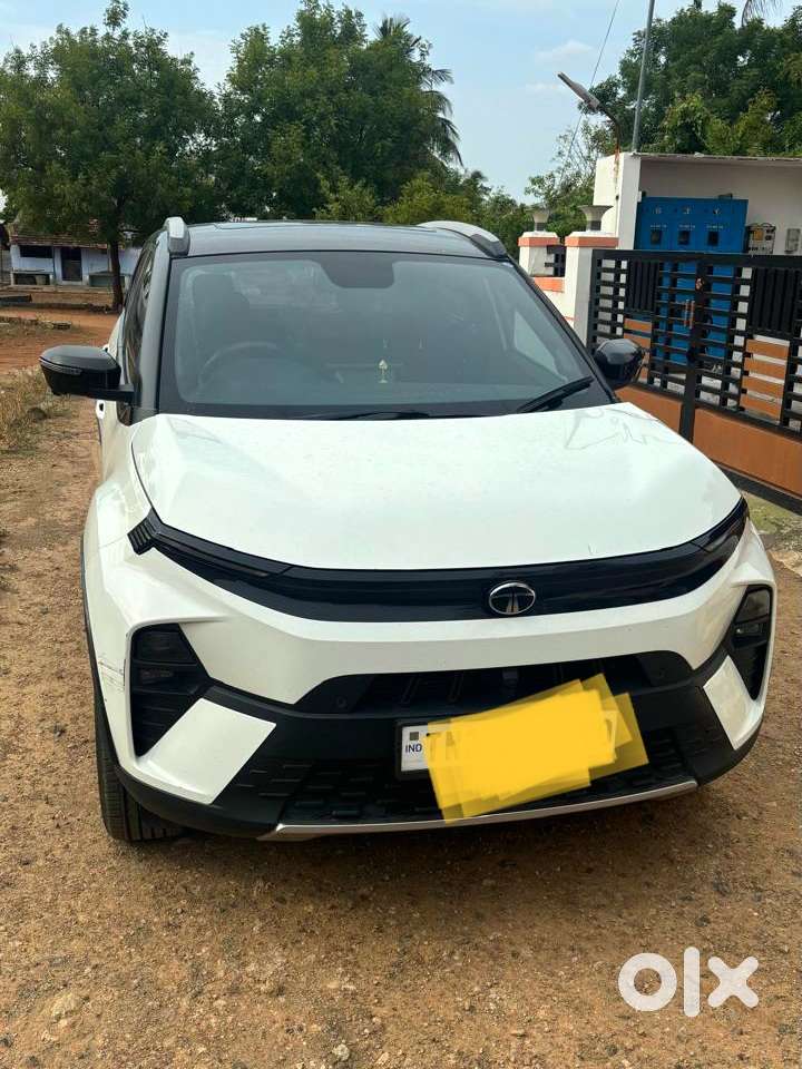 Tata Nexon Fearless Plus Purple 1.5 Revotorq Diesel 6amt Dual Tone, ..
