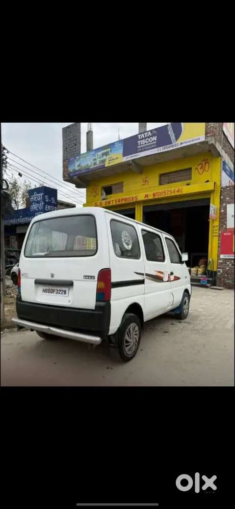 Maruti Suzuki Eeco 2016