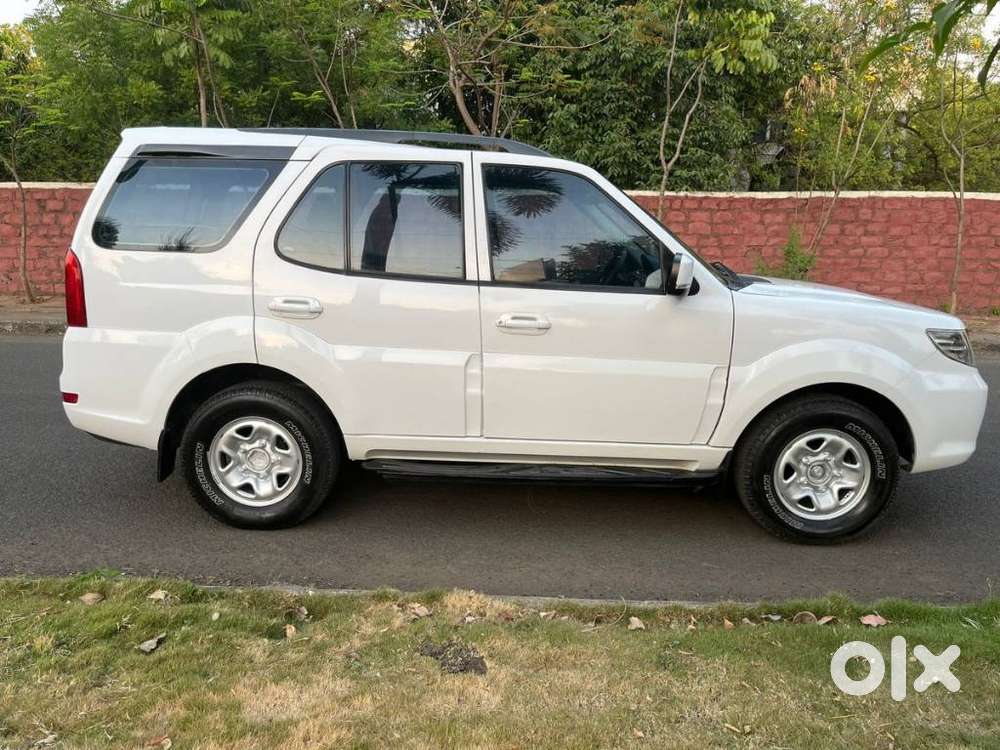 Tata Safari Storme Lx, 2013, Diesel