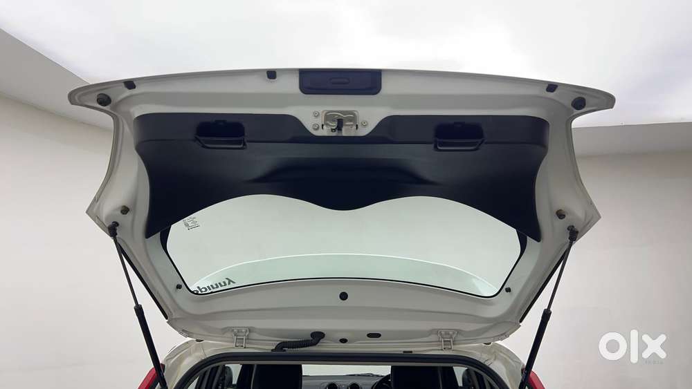Maruti Suzuki Swift Vvt Vxi, 2023, Petrol