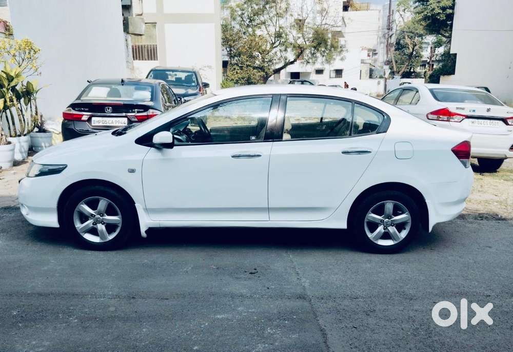 Honda City 2014-2015 V Mt, 2011, Petrol