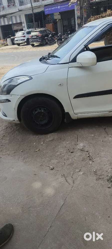 Maruti Suzuki Dzire 2015