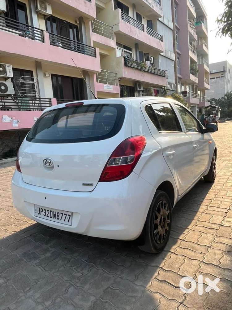 Hyundai I20 2011 Petrol Well Maintained