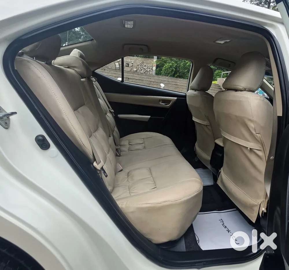 Toyota Corolla Altis, 2015, Petrol