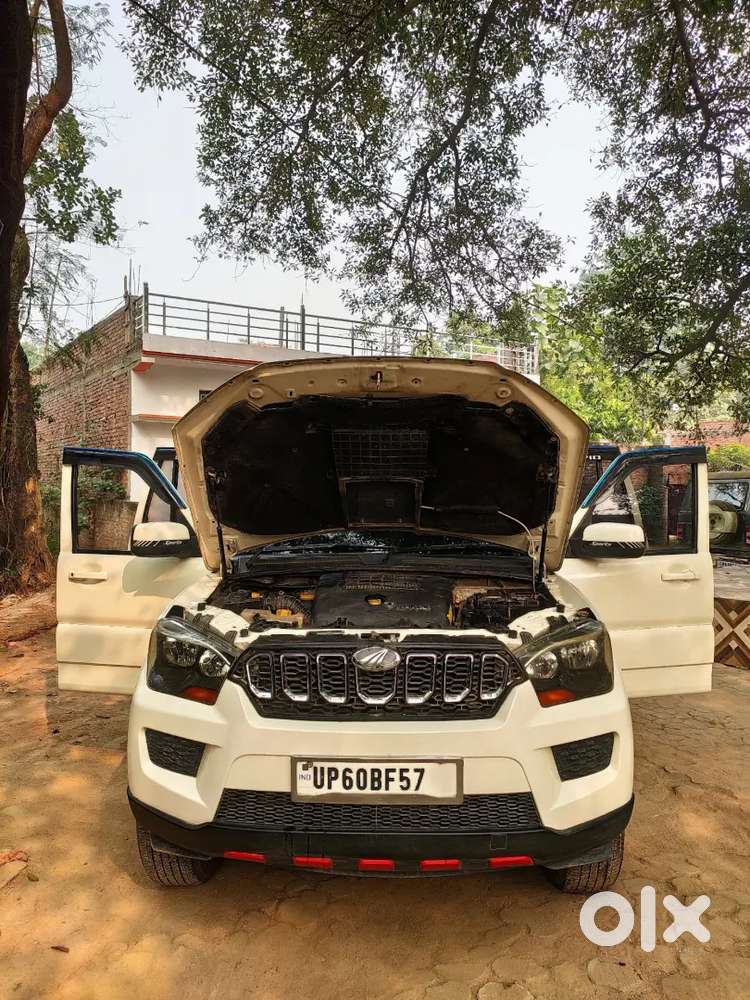 Mahindra Scorpio S4