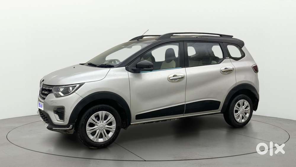 Renault Triber 1.0 Rxz Dual Tone, 2021, Petrol