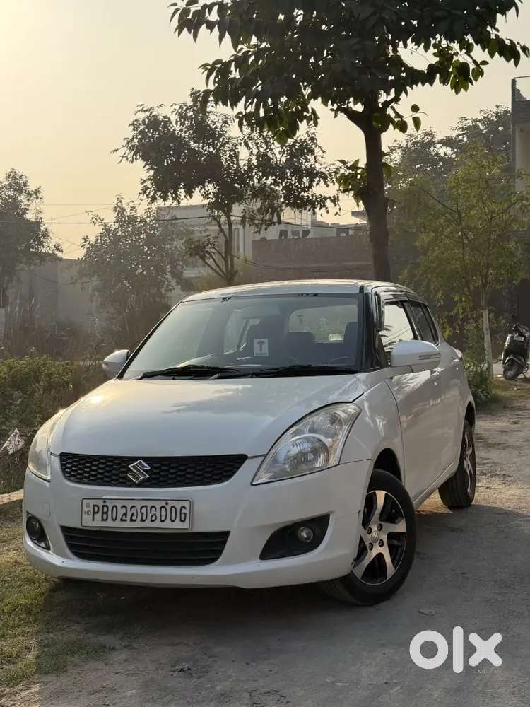 Maruti Suzuki Swift Vxi 2012 Petrol Manual