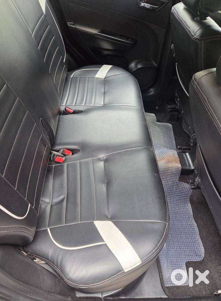 Maruti Suzuki Swift Vxi + Manual, 2012, Petrol