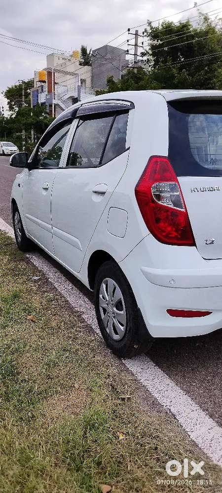 Hyundai I10 Sportz 2012