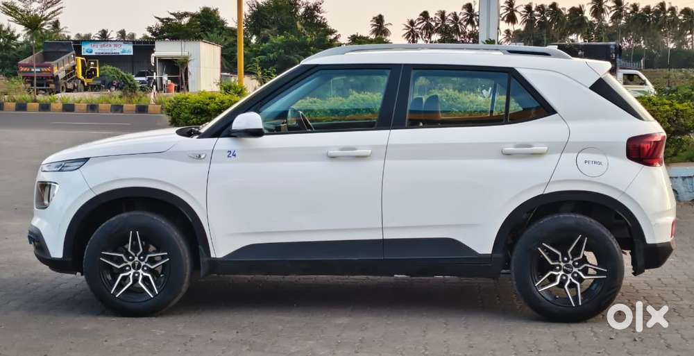 Hyundai Venue S 1.2 Petrol, 2021, Petrol