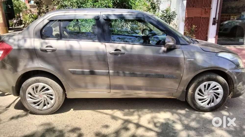 Maruti Suzuki Dzire 2015 Diesel 137500 Km Driven