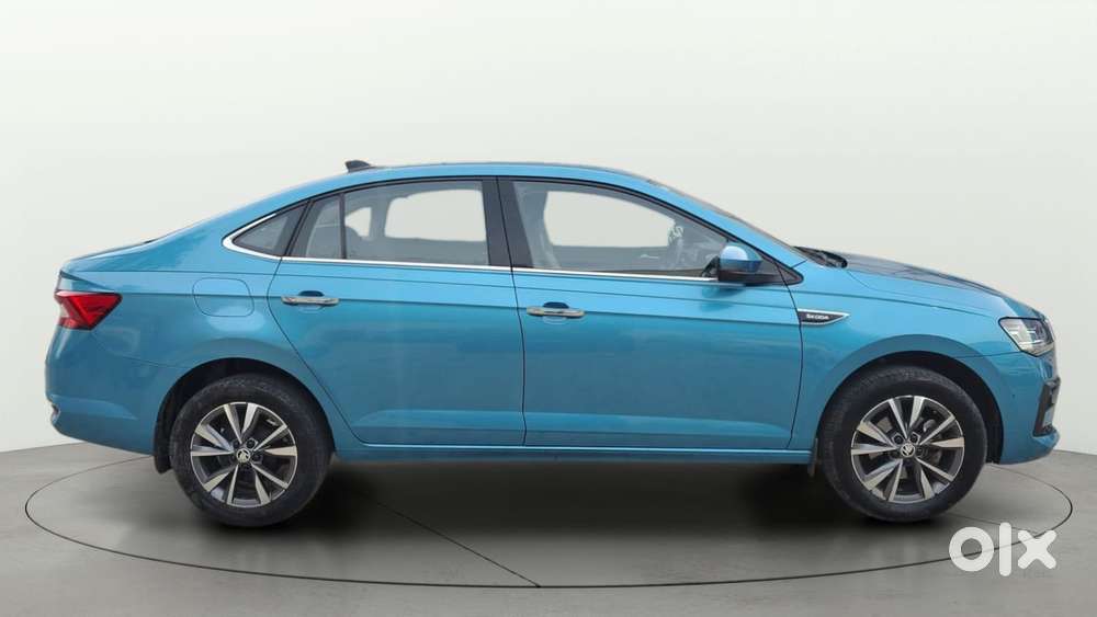 Skoda Slavia Style 1.0l Tsi At, 2022, Petrol