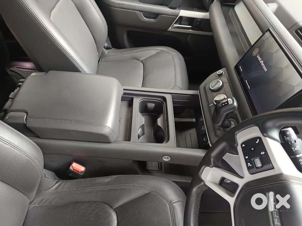 Land Rover Defender, 2022, Petrol