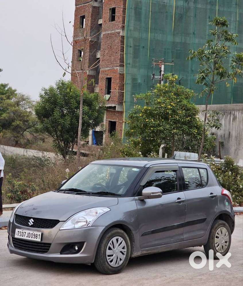 Maruti Suzuki Swift 2011-2014 Vxi, 2013, Petrol