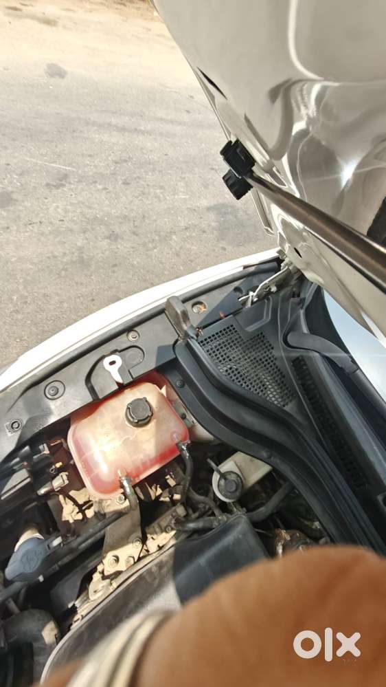 Mahindra Xuv700 2.2 Ax 7 Diesel At Str, 2023, Diesel