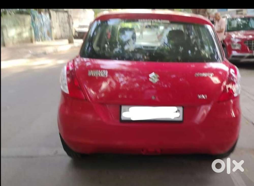 Maruti Suzuki Swift Vxi + Manual, 2013, Petrol