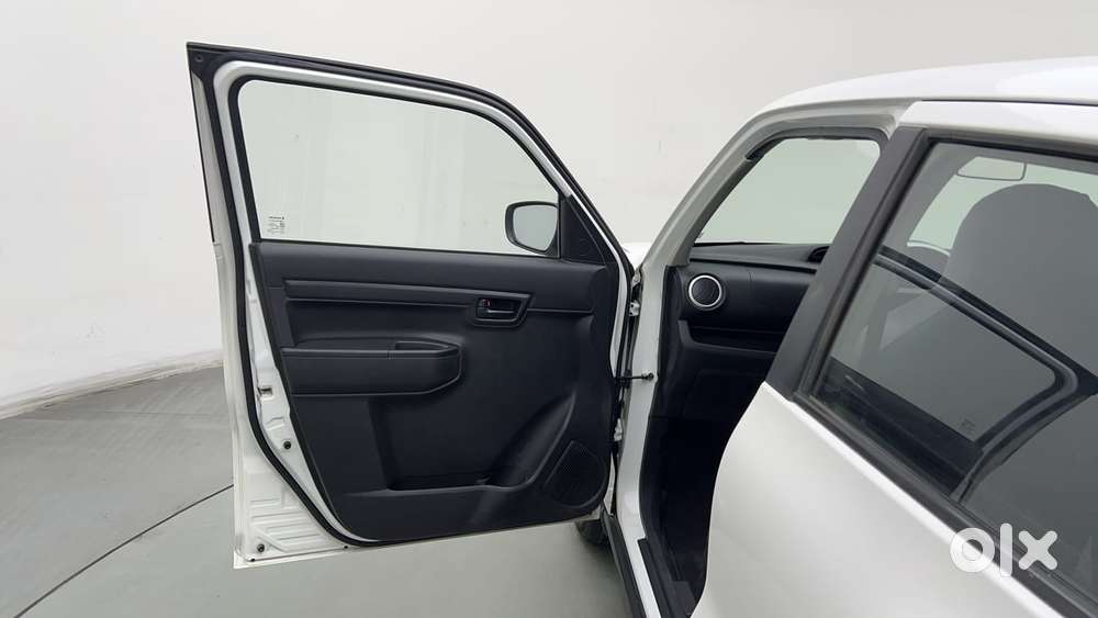 Maruti Suzuki S-presso Vxi O Amt, 2023, Petrol