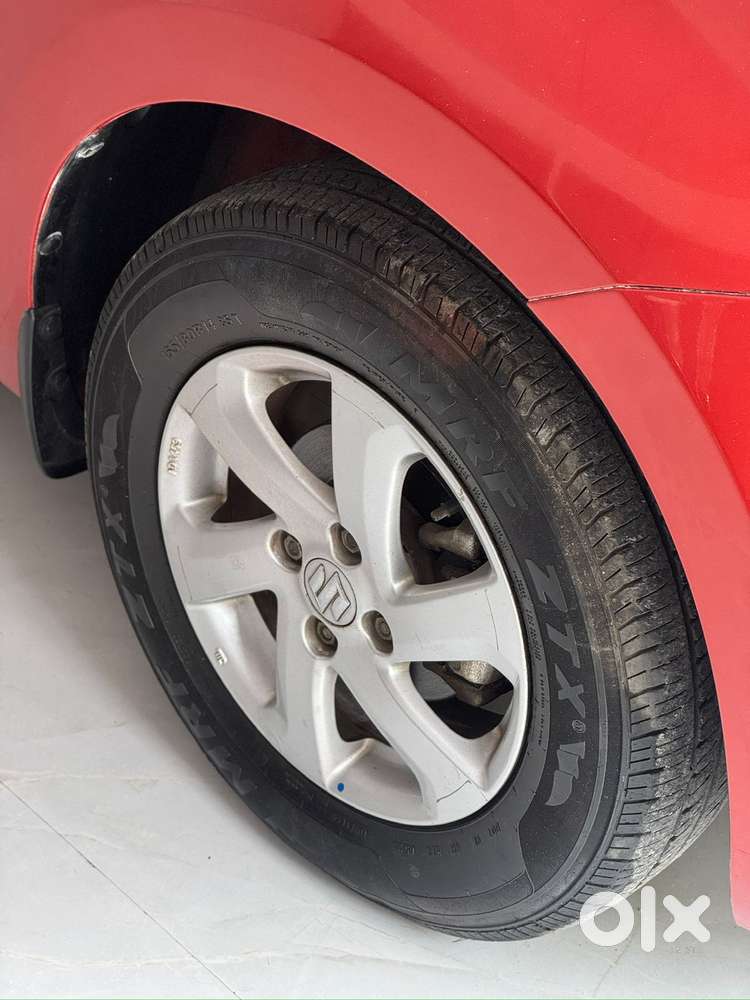 Maruti Suzuki Swift Vxi 1.2 Abs Bs-iv, 2019, Petrol