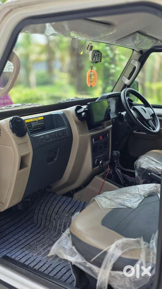 Force Motors Trax Cruiser 12 Str Ac, 2022, Diesel