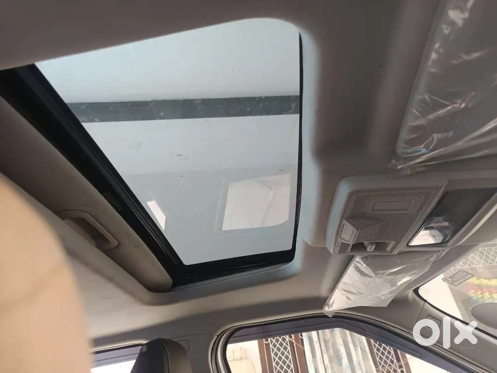 Tata Punch Manual 2025