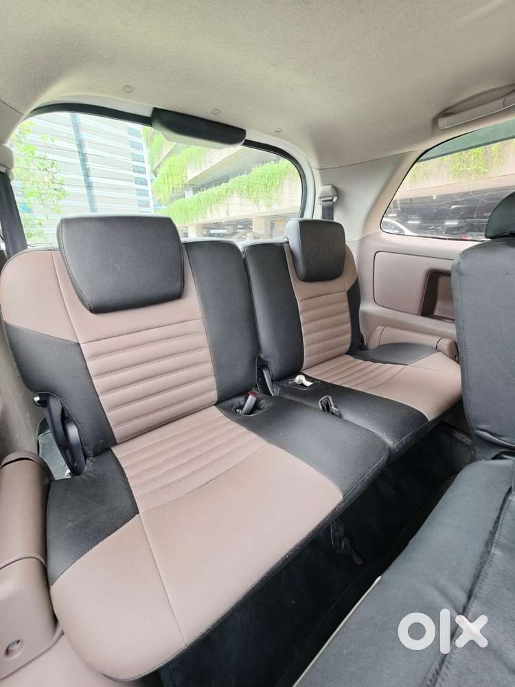 Toyota Innova 2.5 G (diesel) 8 Seater, 2016, Diesel