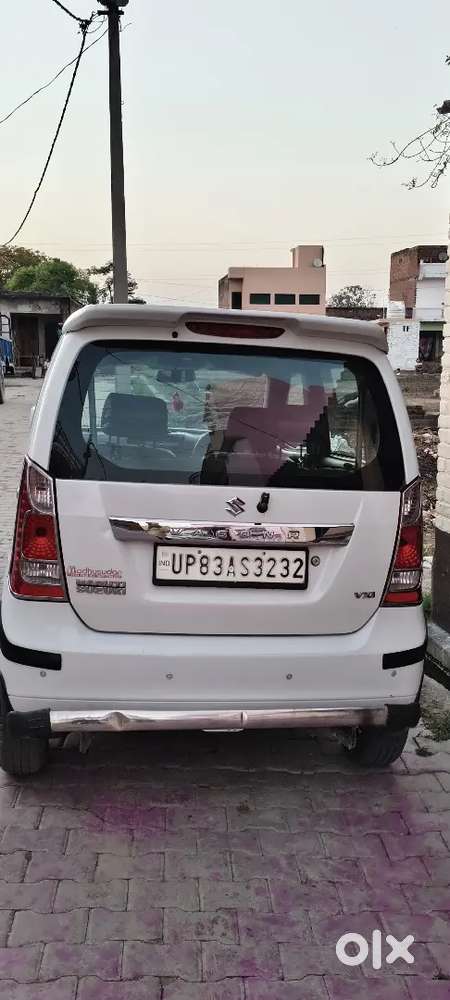 खड़ी रहती है चलने का टाइम नहीं है