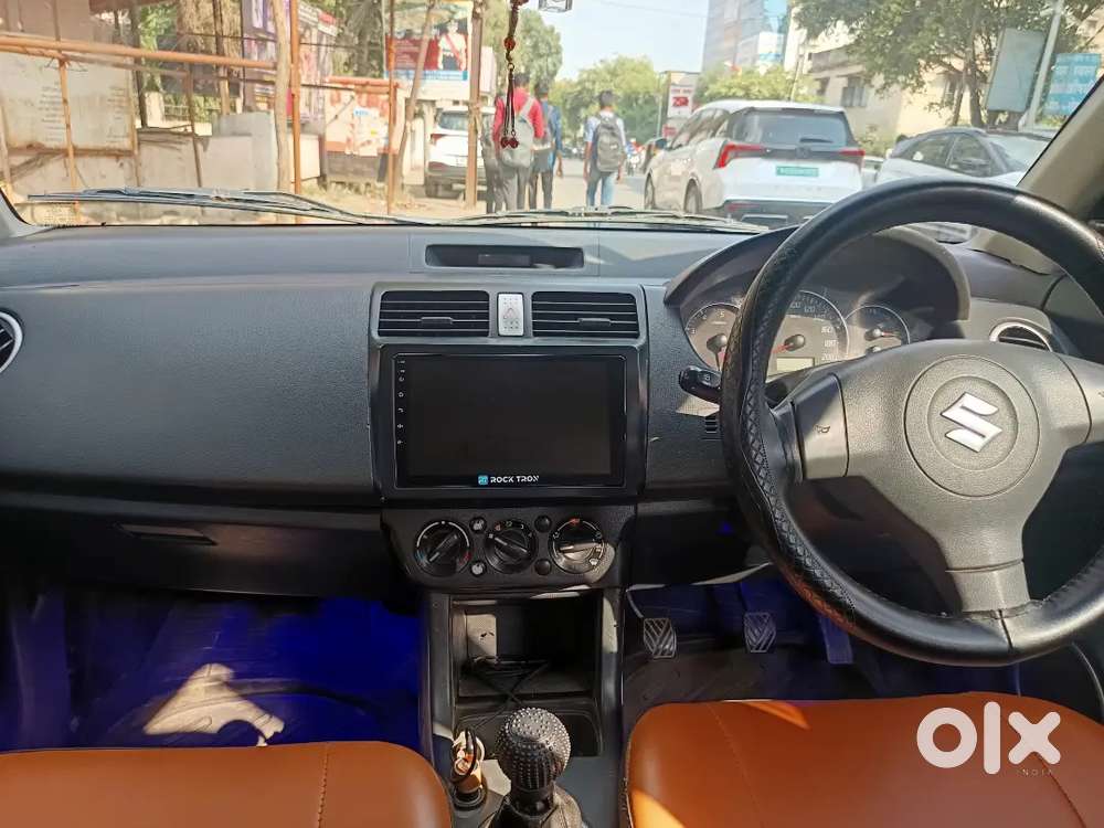 Maruti Suzuki Dzire Ags Zdi Plus 2011